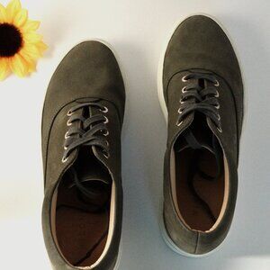 Nisolo Elayna Moss Green leather Shoes Sneakers Size 6